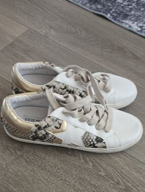 Steve Madden White Sneakers with Gold and Snake-Print Accents